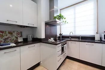 Sevilla Luxury Rentals - Alcazar 3*, Seville Spain